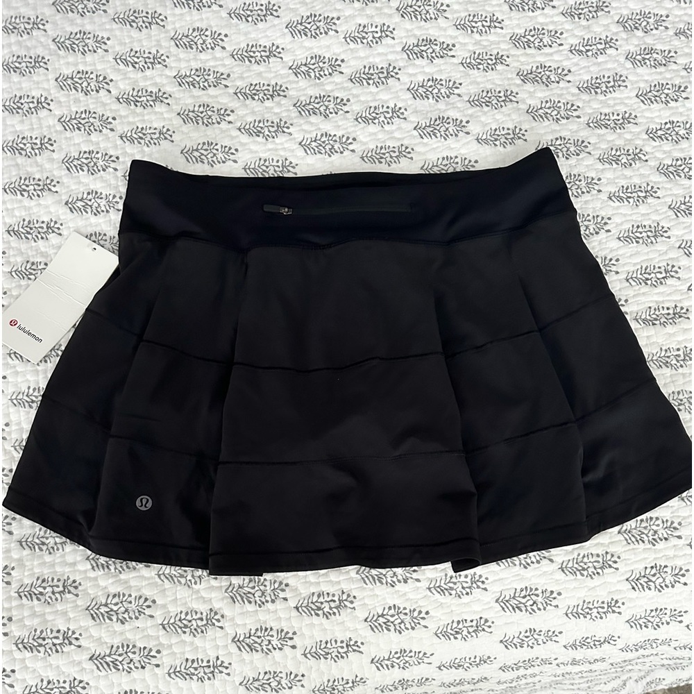 LuluLemon skort,